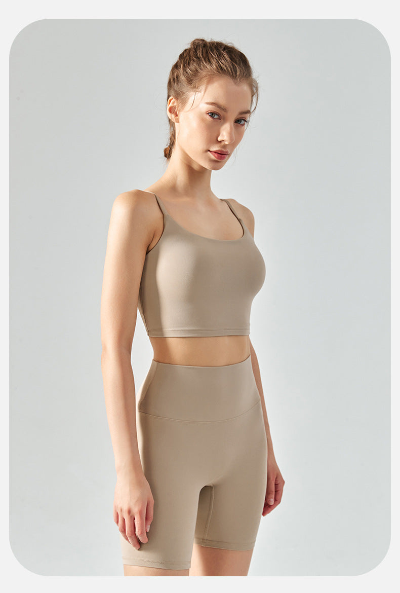 Seamless medium support top