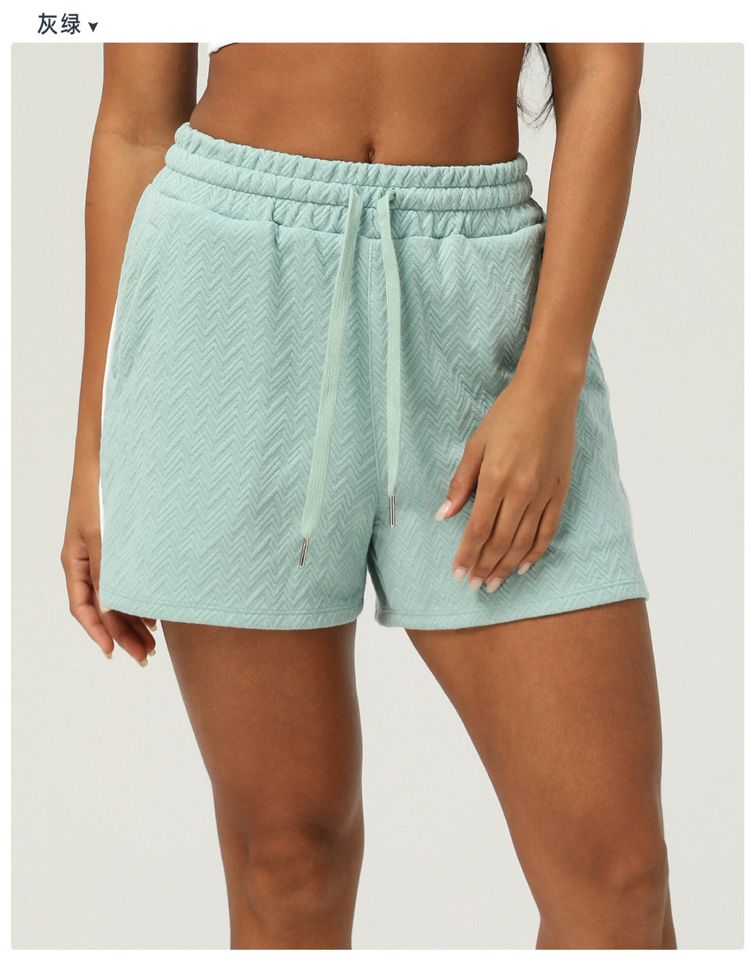 Textured running shorts