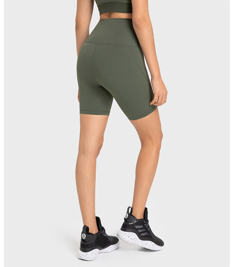 Seamless fitness shorts