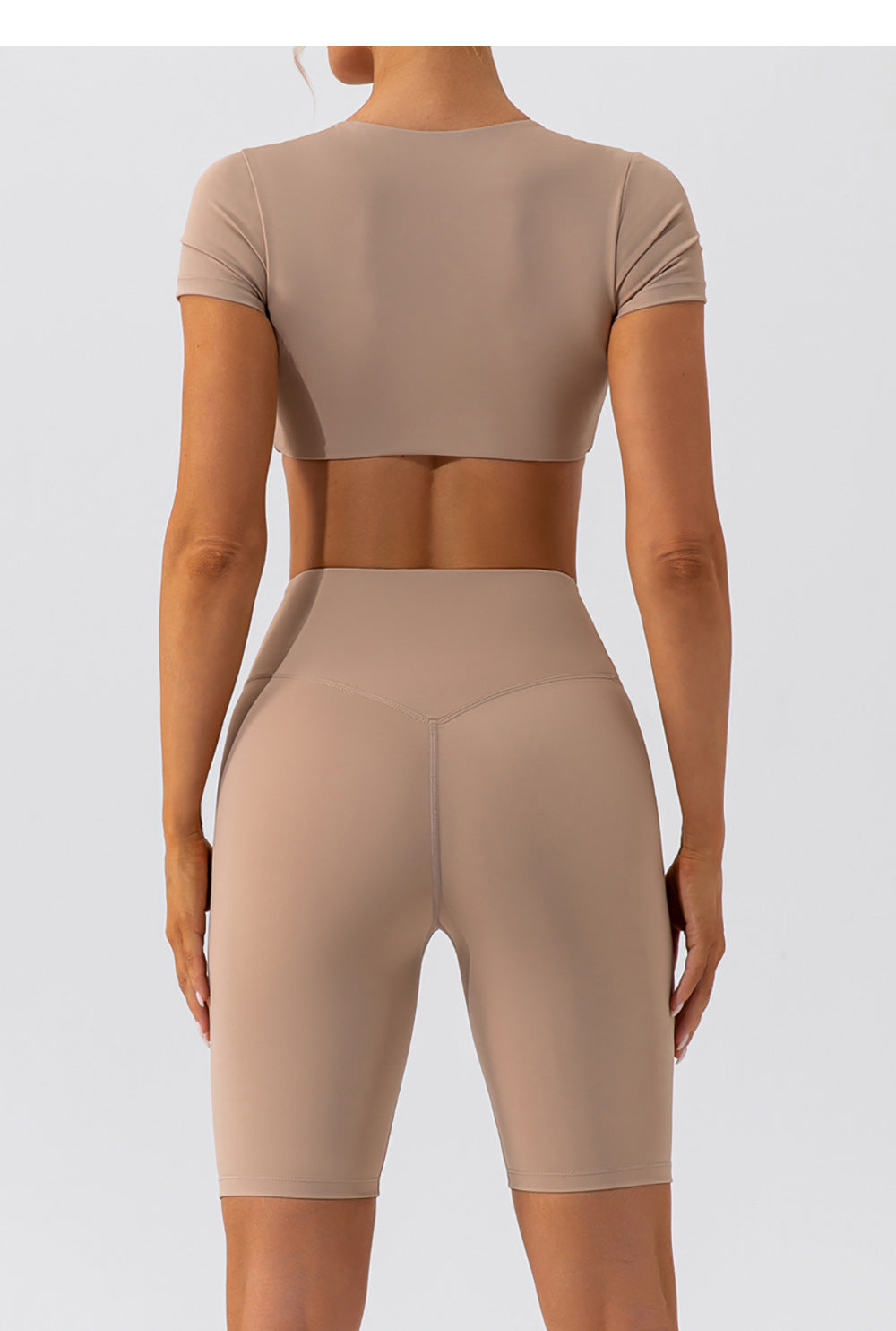 Short sleeve crop top