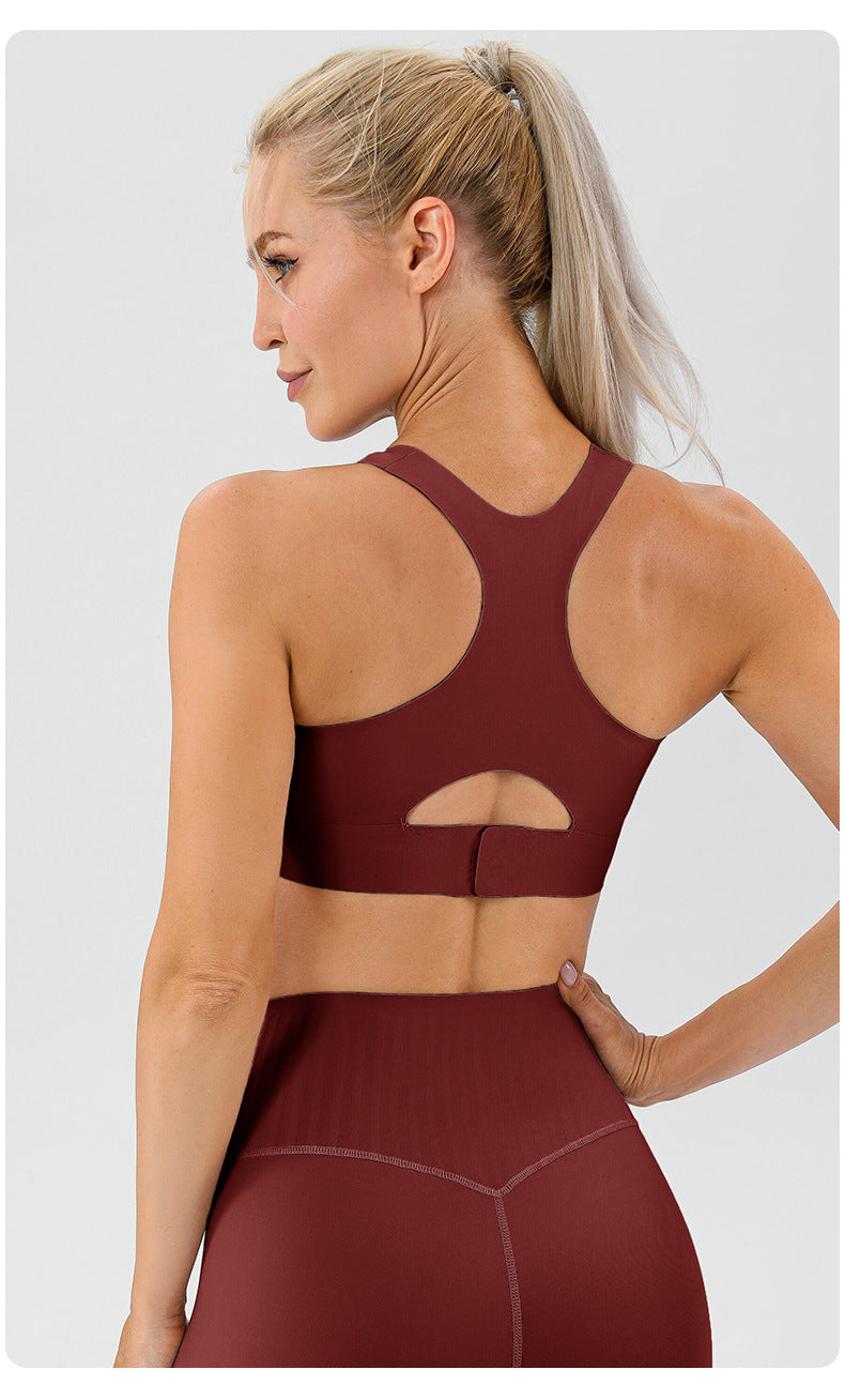 Seamless high support sports bra