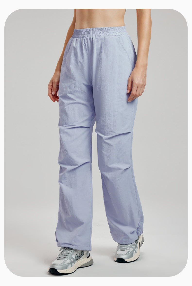 Straight leg trousers with pockets