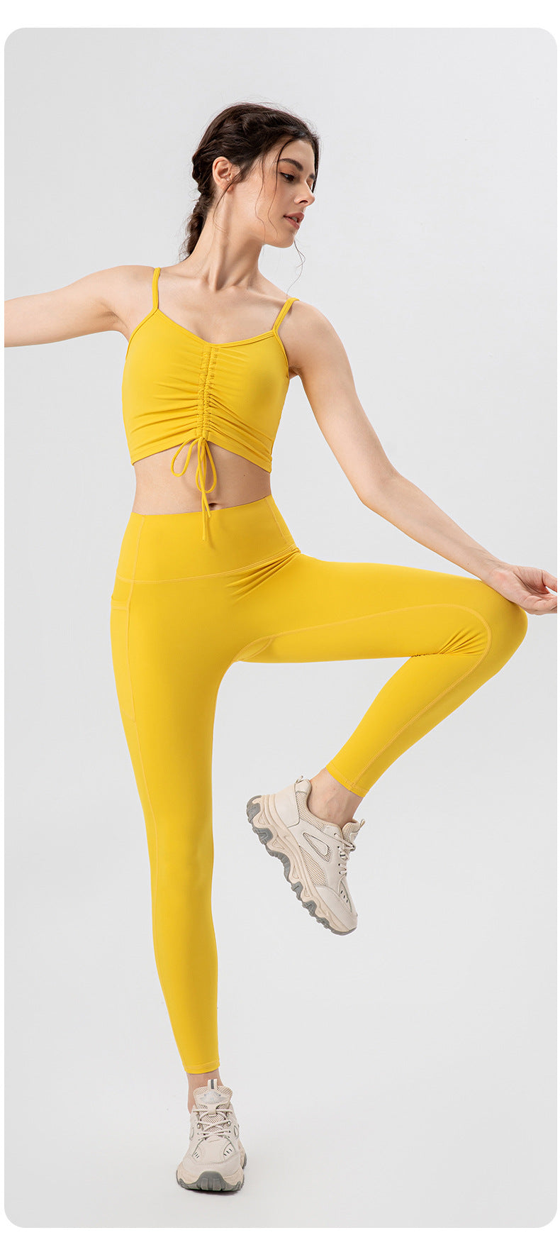 Gathered front sports vest