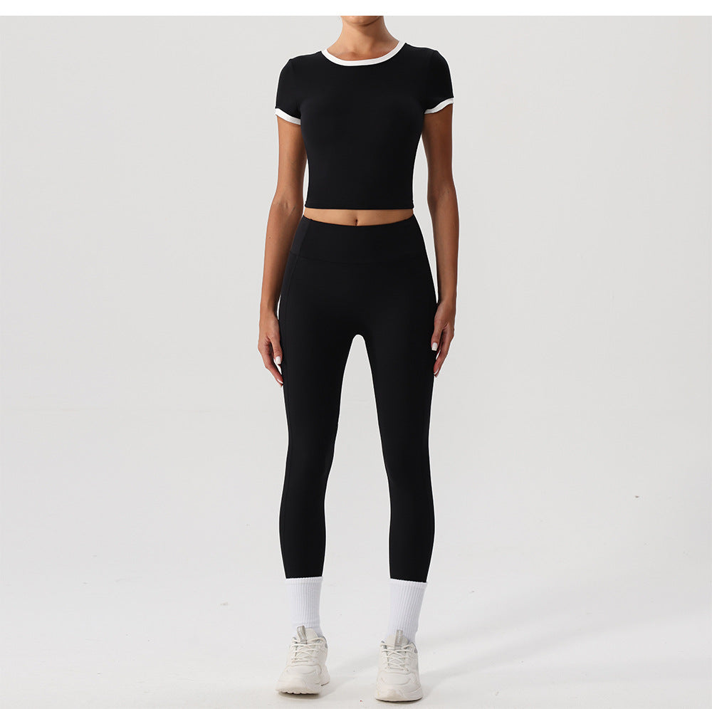 Contrast trim cropped top