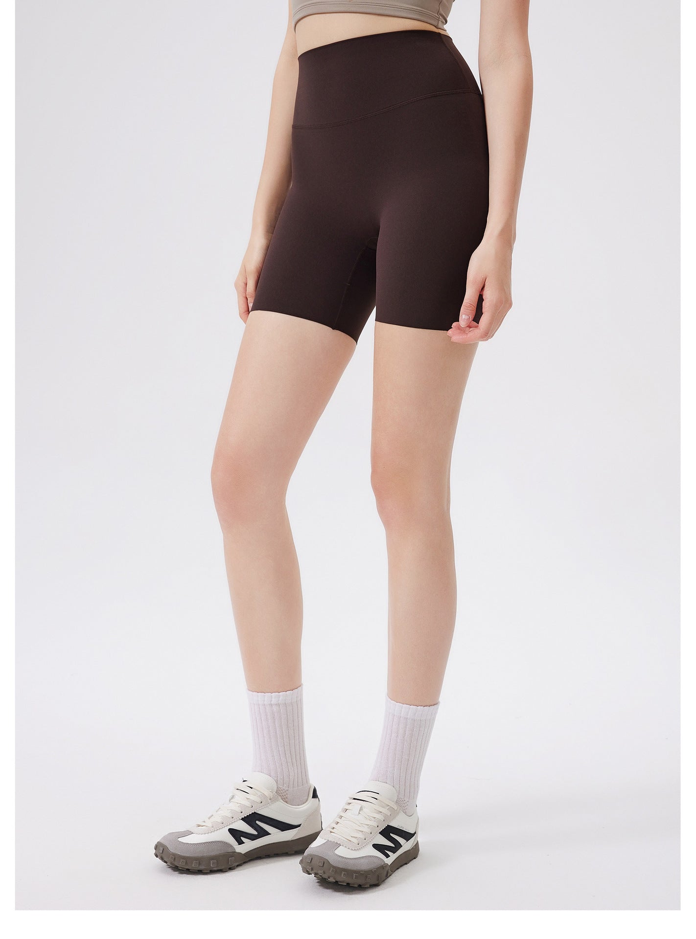 Seamless yoga shorts