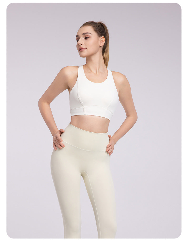 Cross back medium support bra