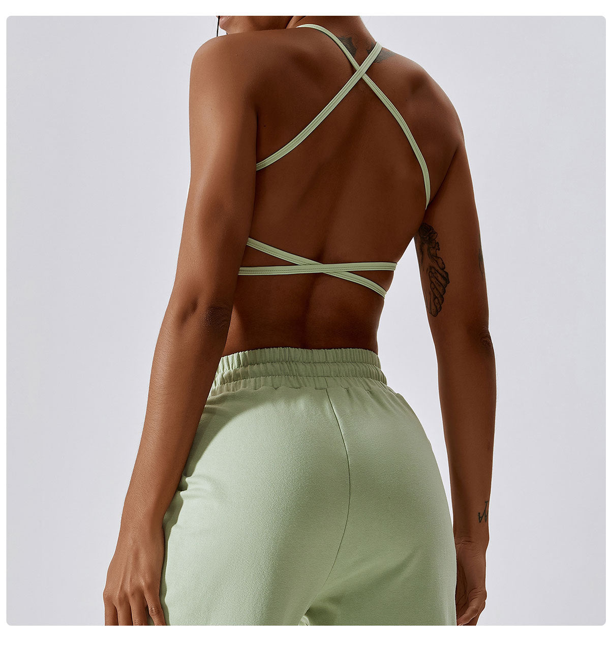 Cross back sports bra