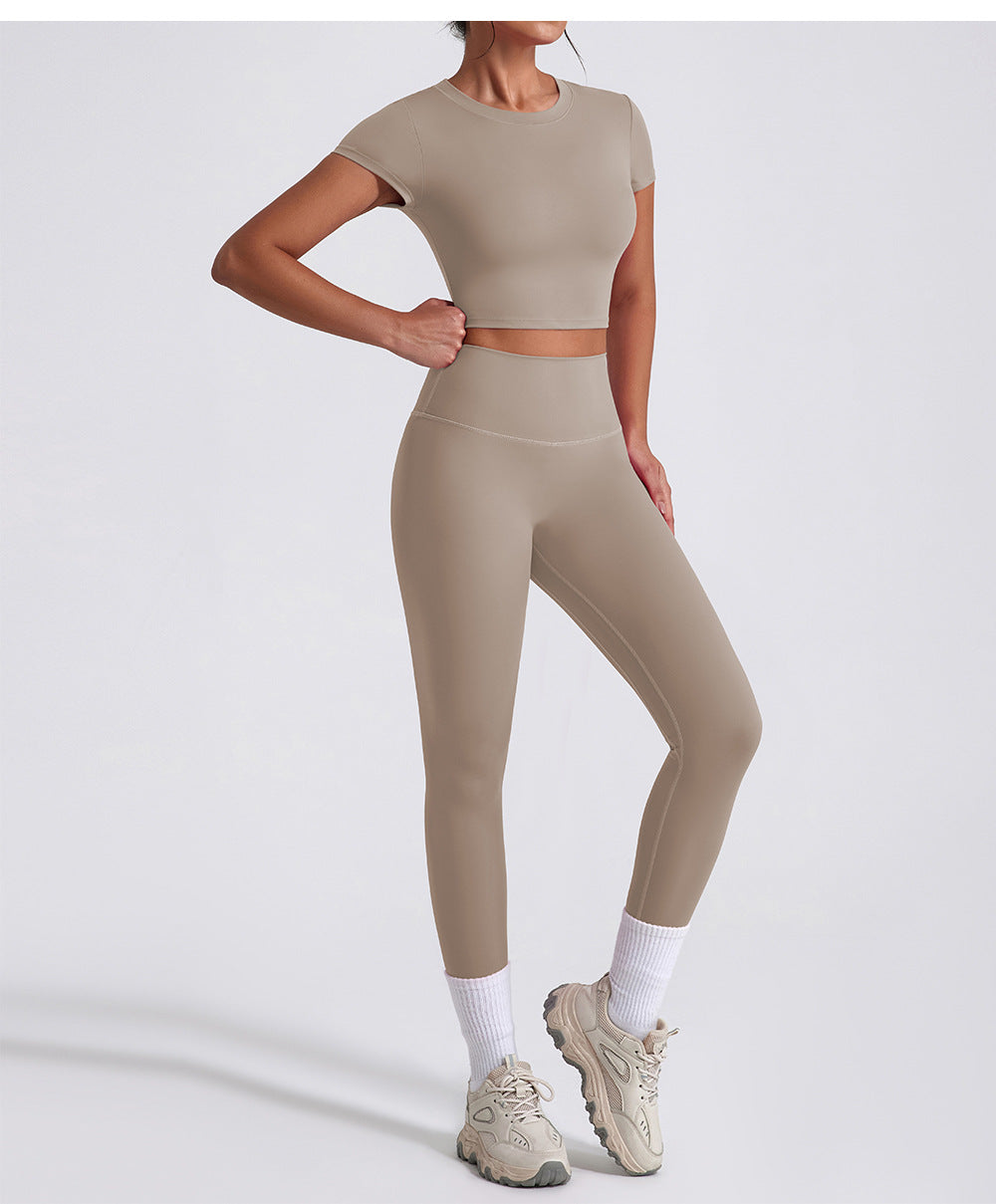Short sleeve cropped top
