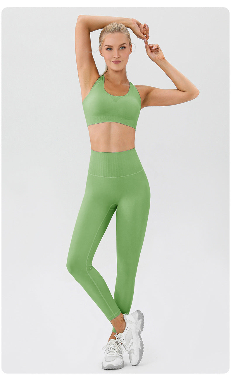 Seamless high support sports bra