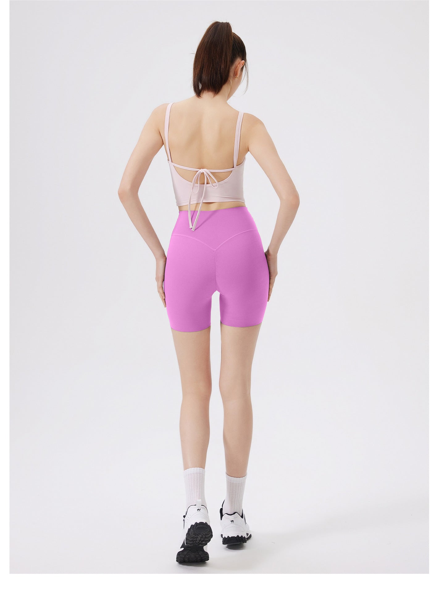 Seamless yoga shorts