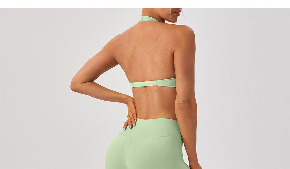 Halter neck sports bra