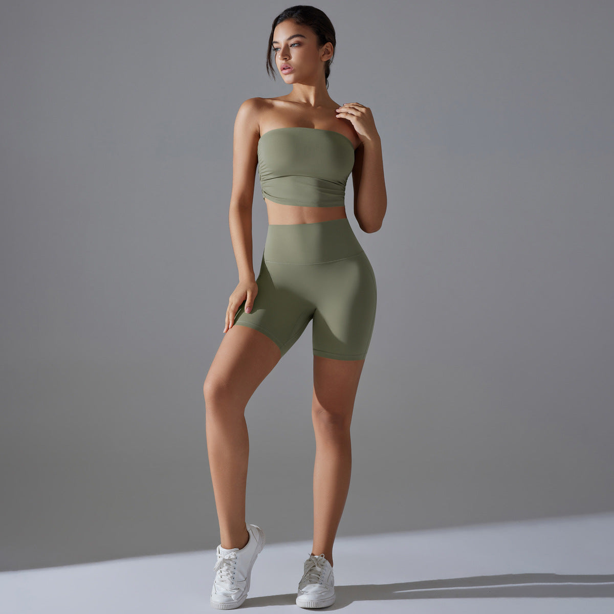 Quick dry two piece fitness set