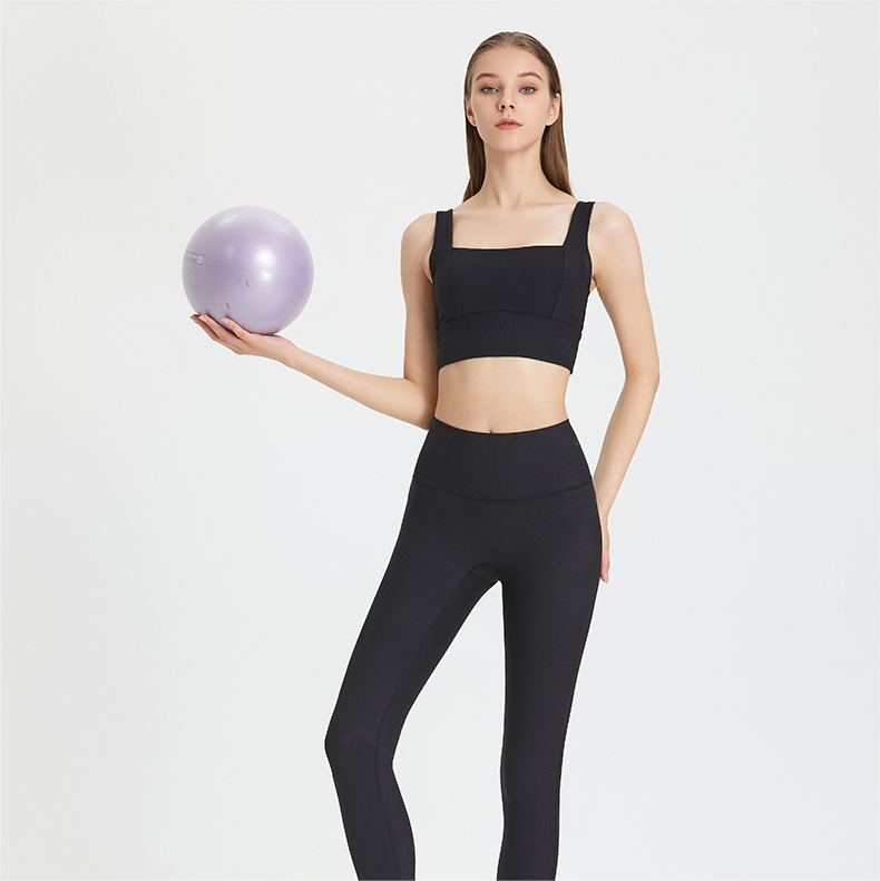 High support sports bra
