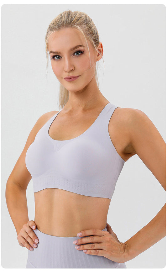 Seamless high support sports bra