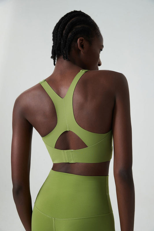 Seamless cut out back sports bra
