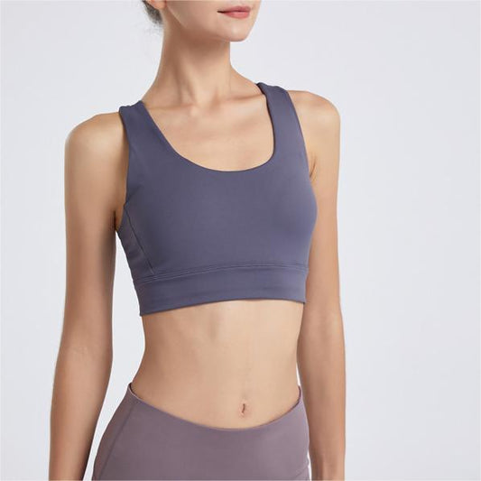 Seamless cross back sports bra