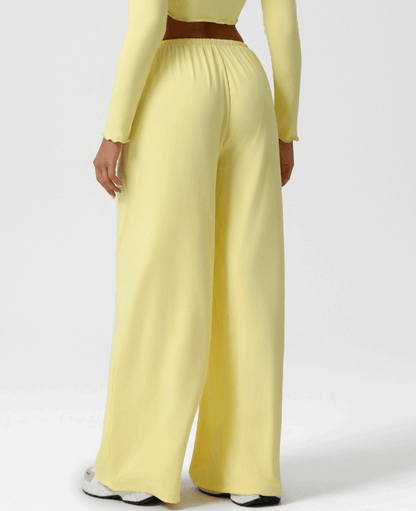 Loose fit Trousers with pockets