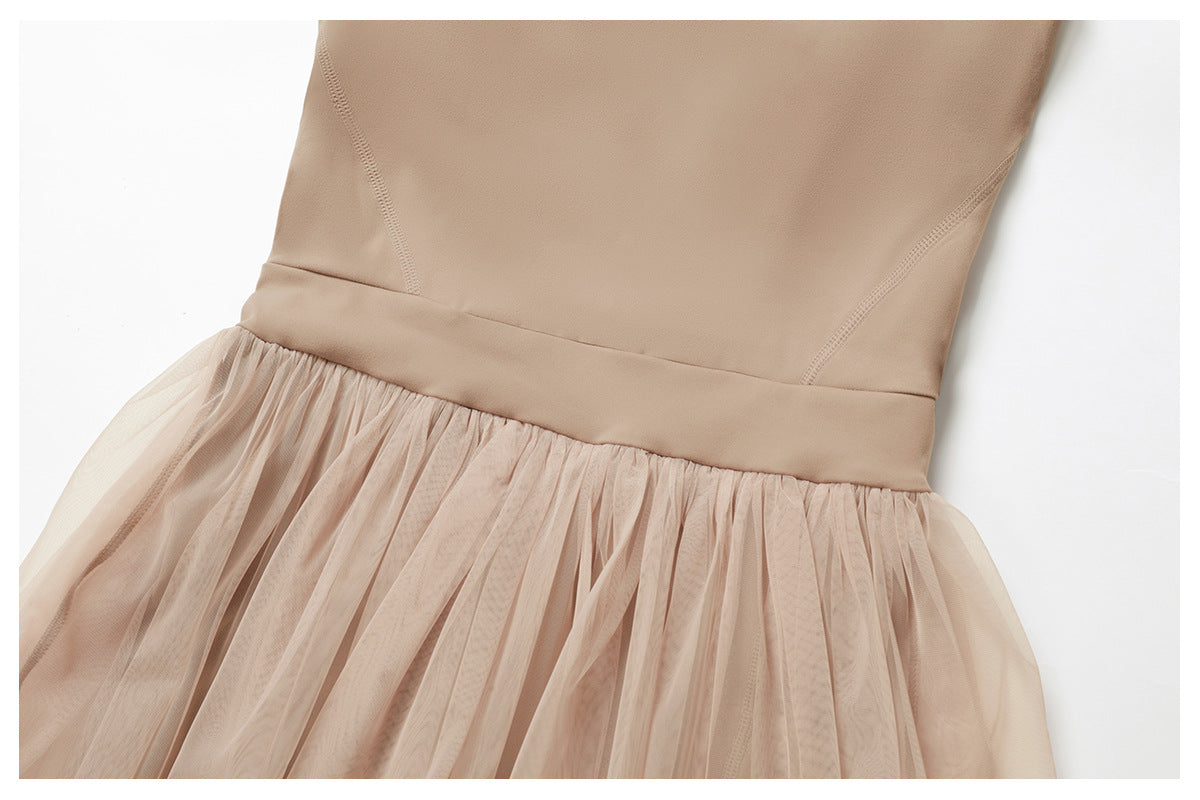 Padded knitted dress with mesh