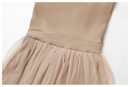 Padded knitted dress with mesh