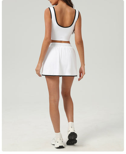 Contrast piping cropped top