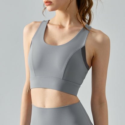 Contrast detail high support bra
