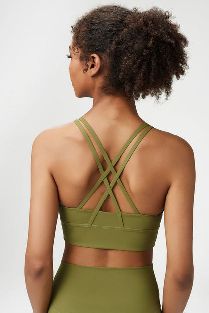 Seamless cross back sports bra