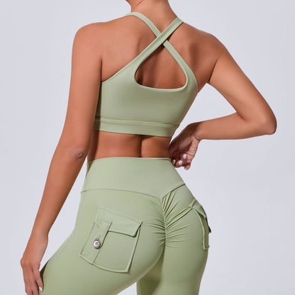 Cut out front sports bra