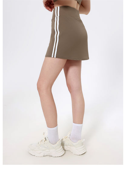 Contrast stripe tennis skirt