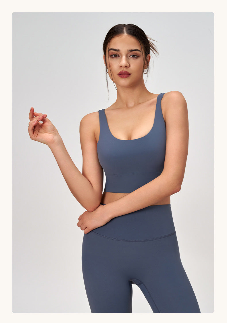 Seamless sports bra