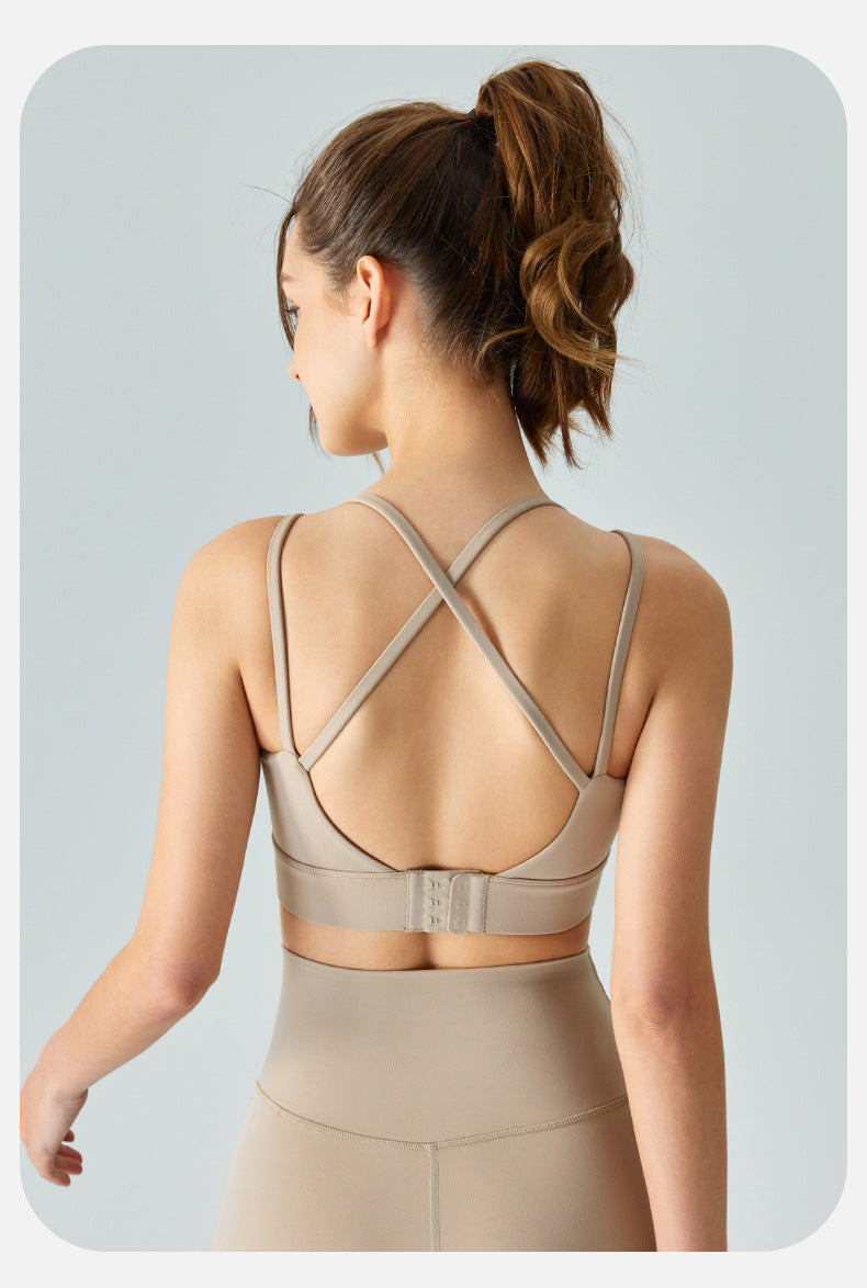 Seamless cross back bra