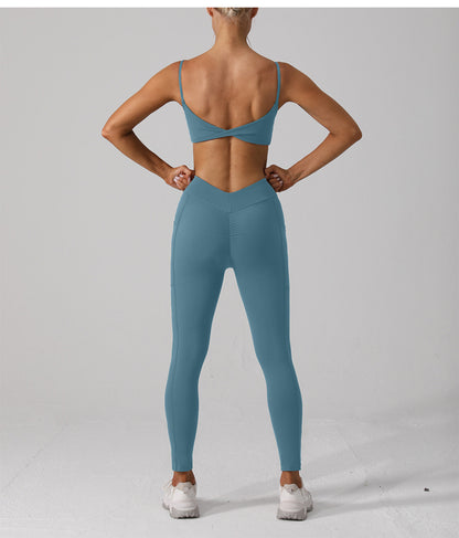 Quick dry sports bra