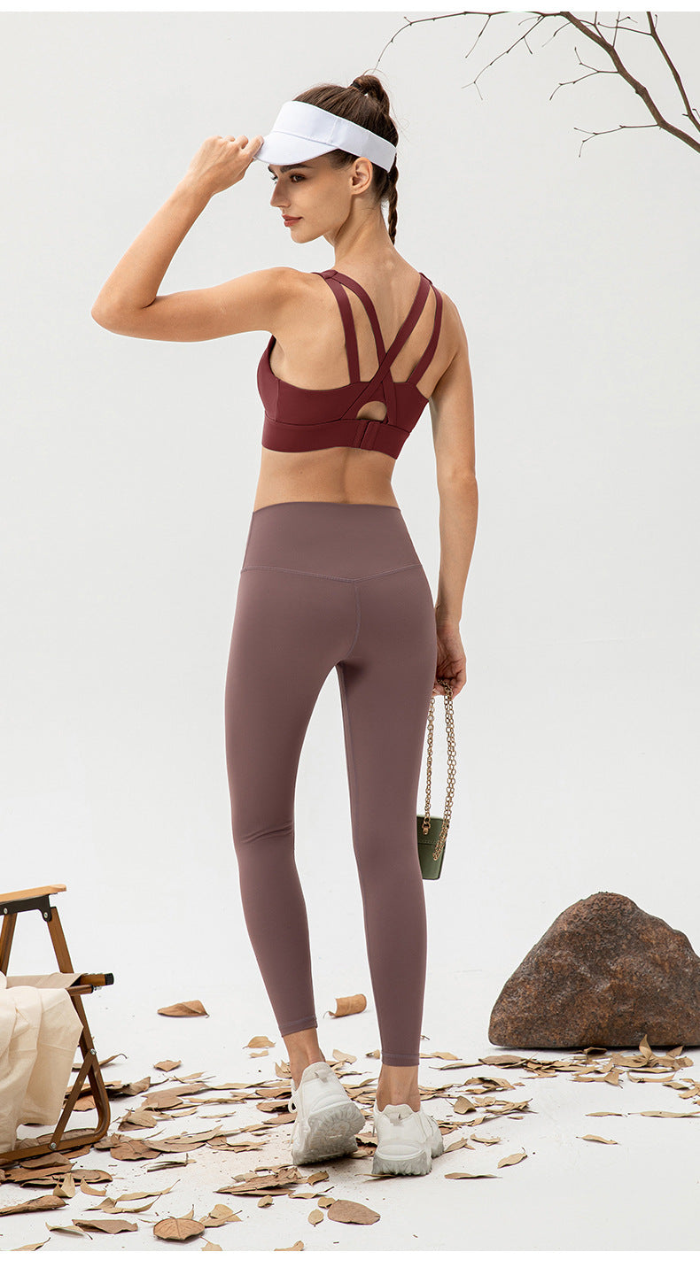 Cross back sports bra