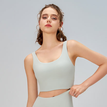 Seamless sports bra
