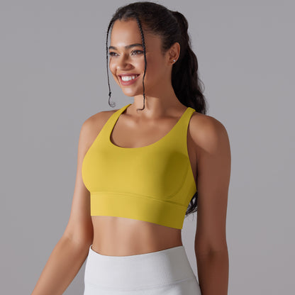 Seamless cross back sports bra