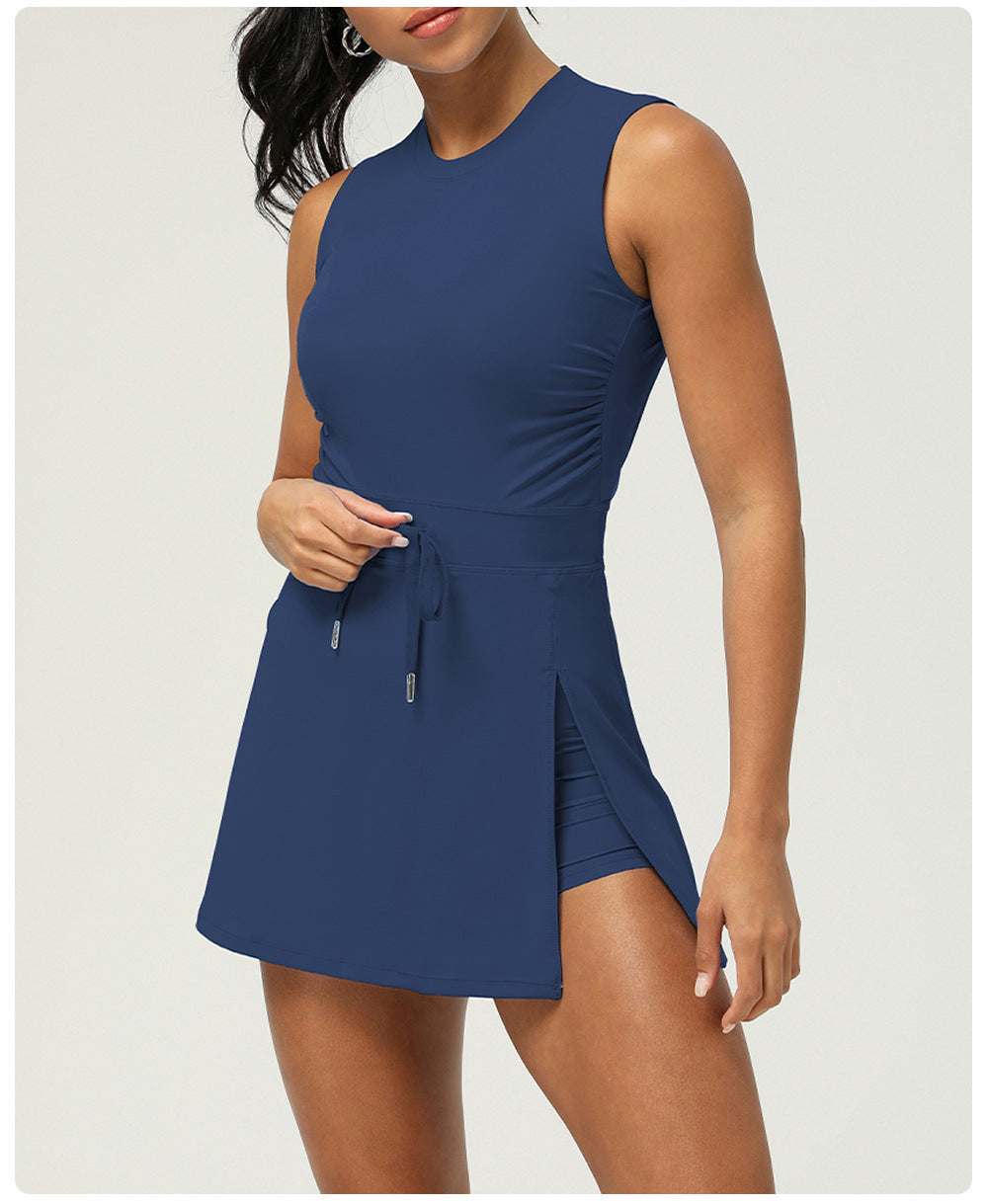 Fitness dress with side slit