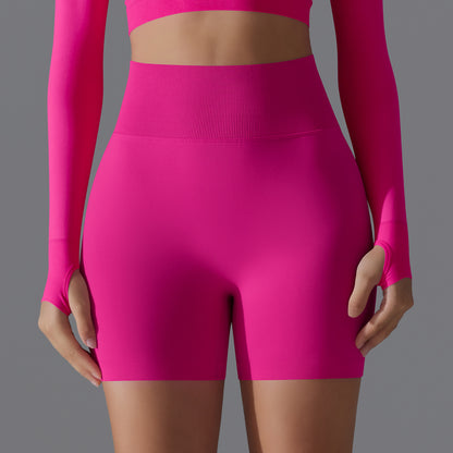 Seamless hot pants