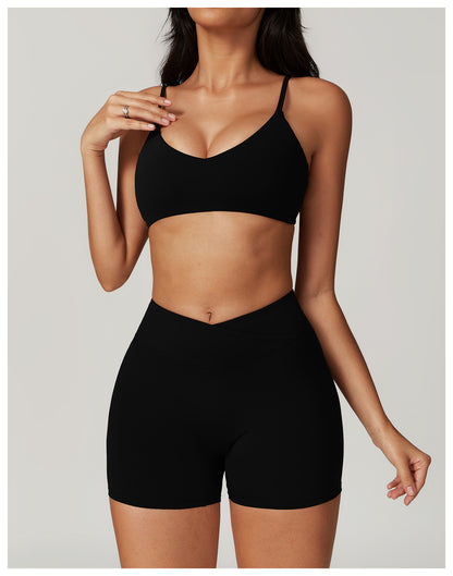 Seamless sports bra