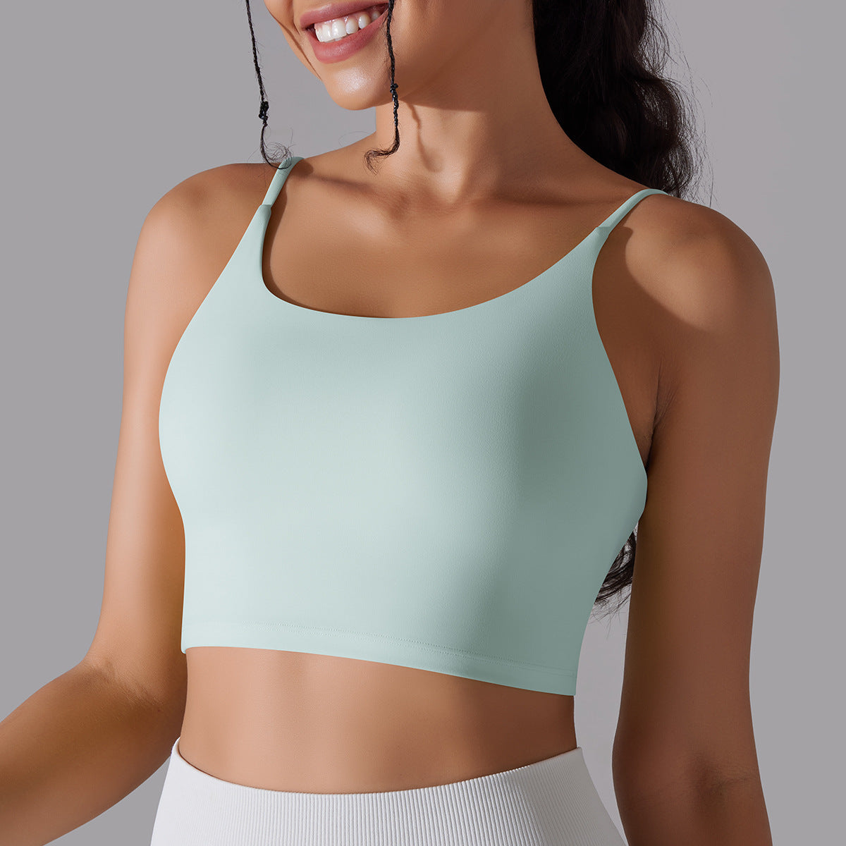 Seamless medium support sports bra