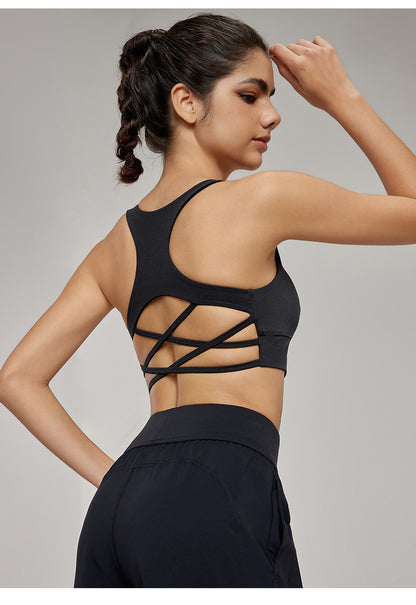 Crossover padded sports bra