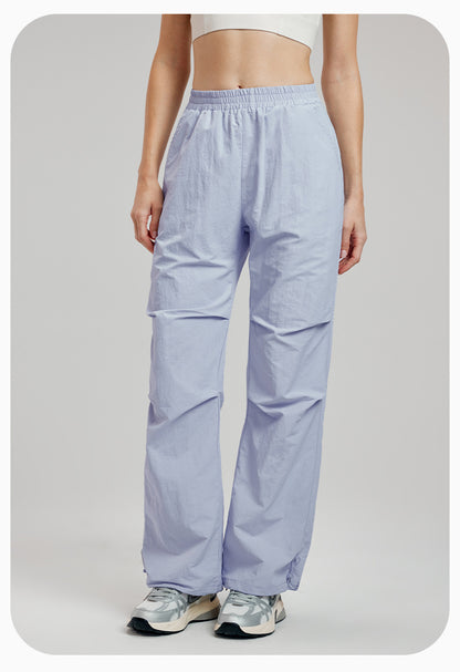 Straight leg  trousers with pockets