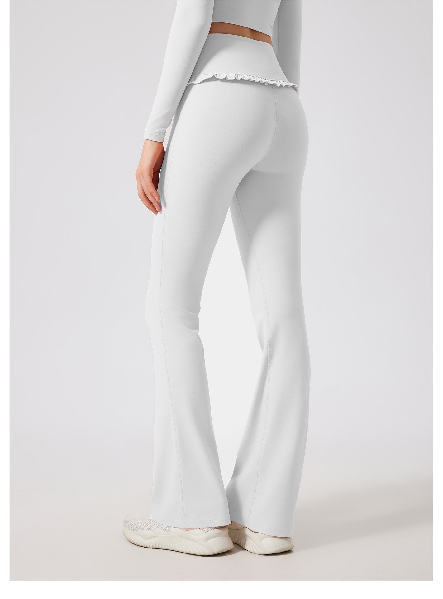 Ruffled Skinny Trousers