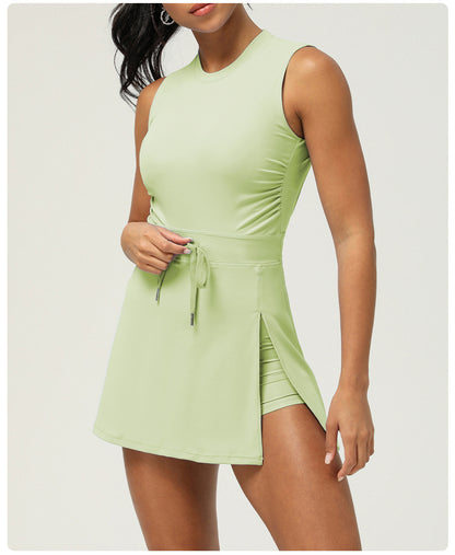 Fitness dress with side slit
