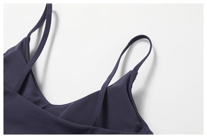 Seamless sports bra