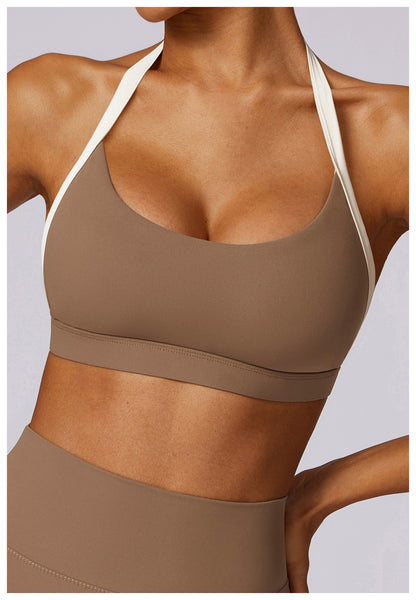 Contrast strap bra