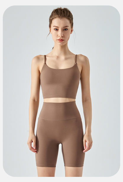 Seamless medium support top