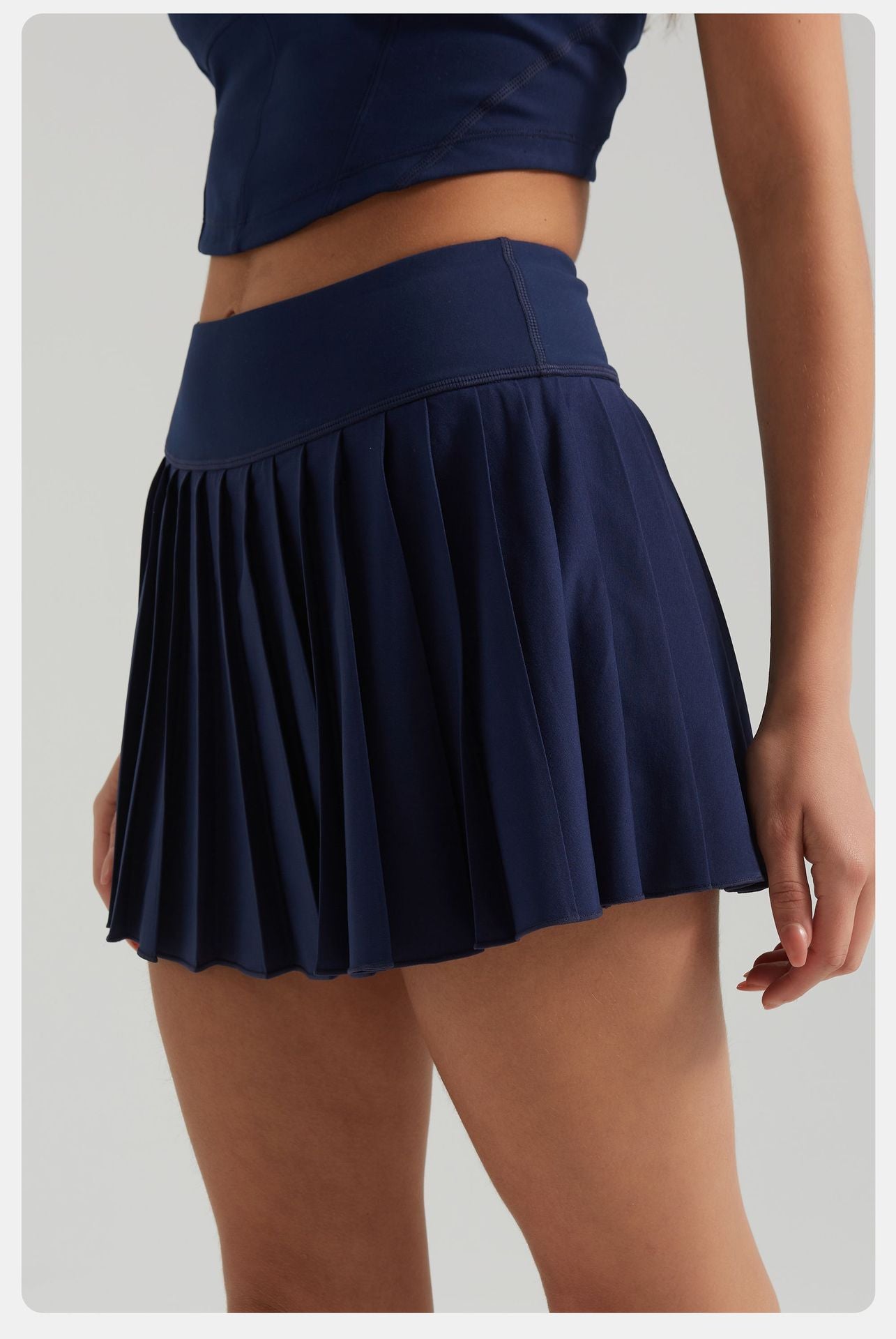 Pleated fitness skort