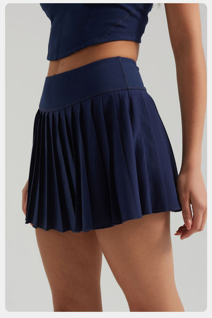 Pleated fitness skort