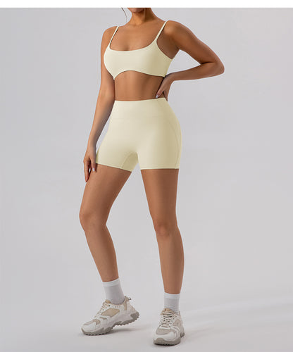 Seamless sports bra