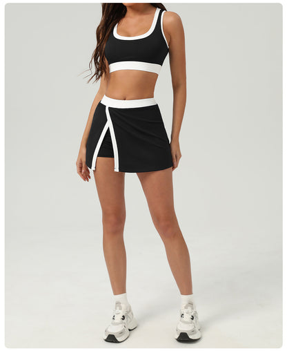 Contrast detail sports bra