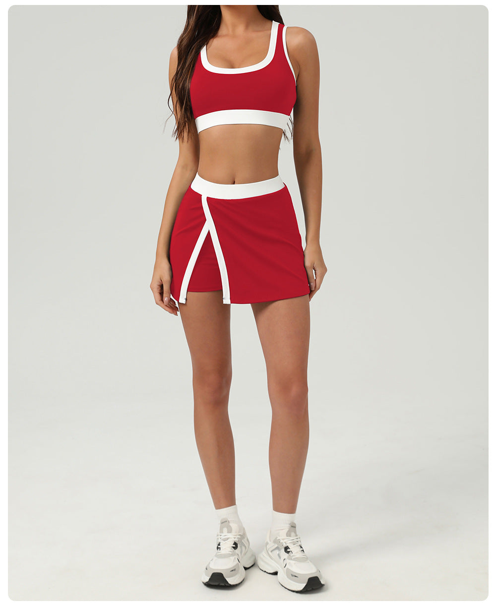 Contrast detail sports bra